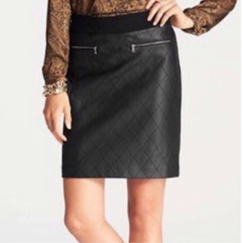 Ann Taylor Quilted Mini Skirt Black Faux Leather Size 0 Petite NWT Vegan